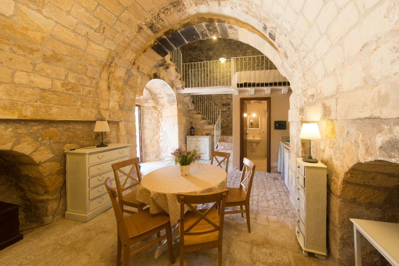 Casale Del Coccio Guest House Scicli Bagian luar foto