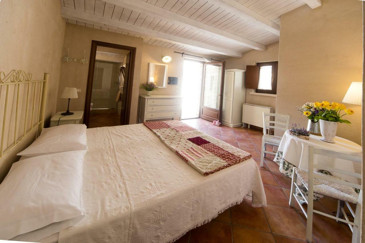 Casale Del Coccio Guest House Scicli Bagian luar foto