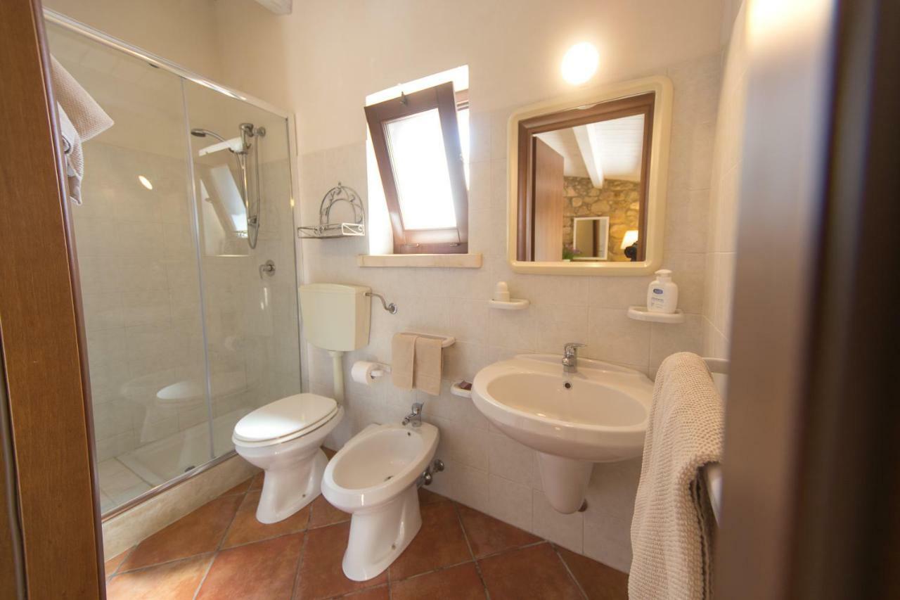 Casale Del Coccio Guest House Scicli Bagian luar foto