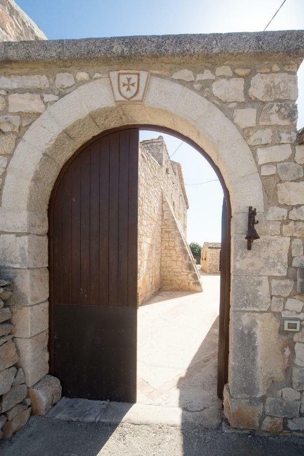Casale Del Coccio Guest House Scicli Bagian luar foto